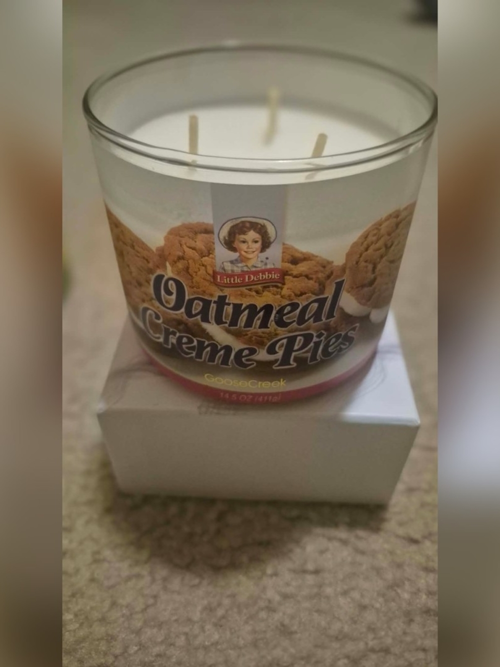 Goose Creek Little Debbie Oatmeal Creme Pies Scented Candle - White